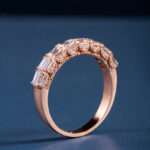 Nhẫn Band Nữa Vòng Kim Cương