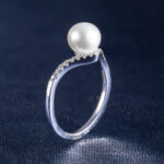 Nhẫn Ngọc Trai Đính Kim Cương