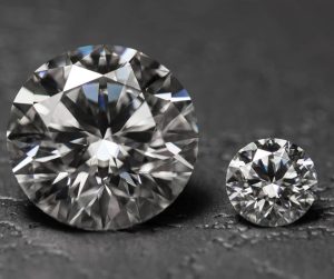 Kim Cương Giác Cắt Round Là Gì? Hình Mẫu Chuẩn Cho Nét Đẹp Của Kim Cương