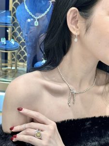 tặng bông tai có ý nghĩa gì