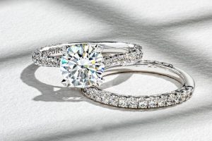 Rơi mất nhẫn cưới có sao không? Có nên mua lại không?