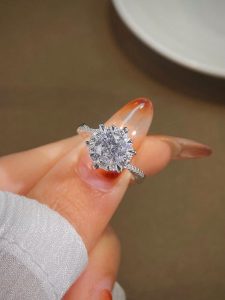 Cầu Hôn Có Cần Nhẫn Không