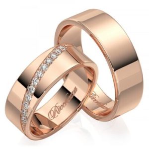 Nhẫn cưới thường khắc gì? 11 ý tưởng Nhẫn Cưới Khắc Tên ý nghĩa