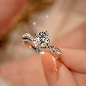 Lựa Chọn Nhẫn Cầu Hôn Phù Hợp Theo 12 Cung Hoàng Đạo