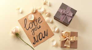 Top 20 món quà tặng mẹ 8/3 vô cùng ý nghĩa và cảm động nhất