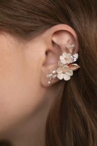 5 Mẫu Bông Tai Cưới Cho Cô Dâu Được Yêu Thích Nhất