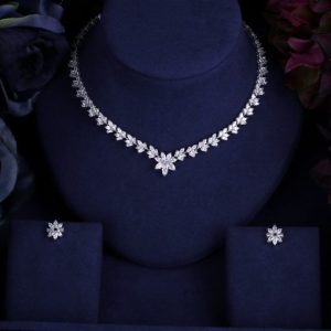 Gợi Ý 3 Bộ Trang Sức Cưới Bạch Kim Sang Trọng Đẳng Cấp