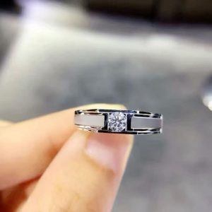 Gợi Ý 3 Mẫu Nhẫn Cầu Hôn Cho Nam