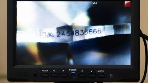 Khắc laser kim cương (diamond laser inscription) là gì?